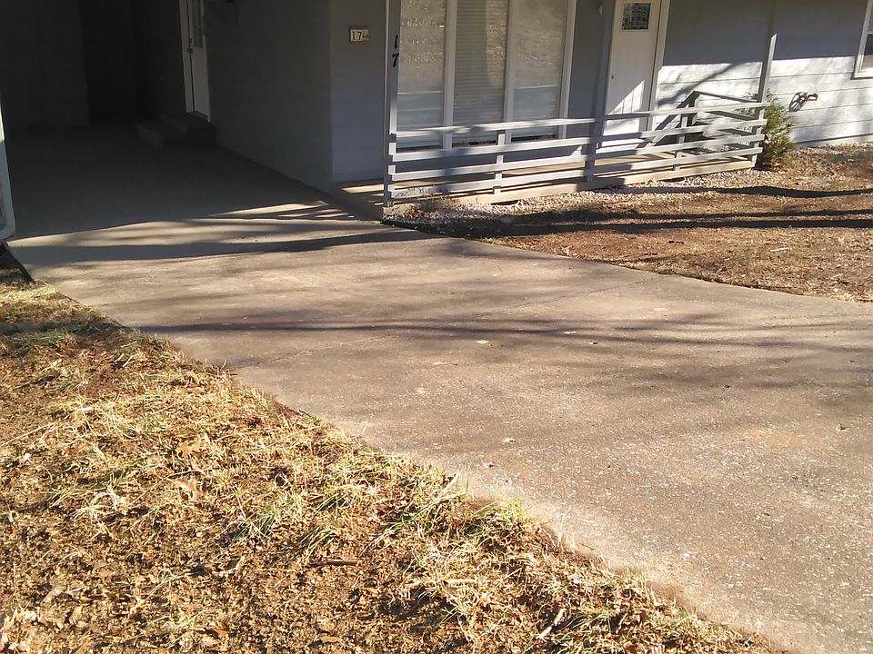 1st image of 17 Malvern Ln