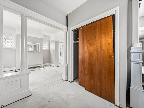 5th image of 9512 Easton Ave