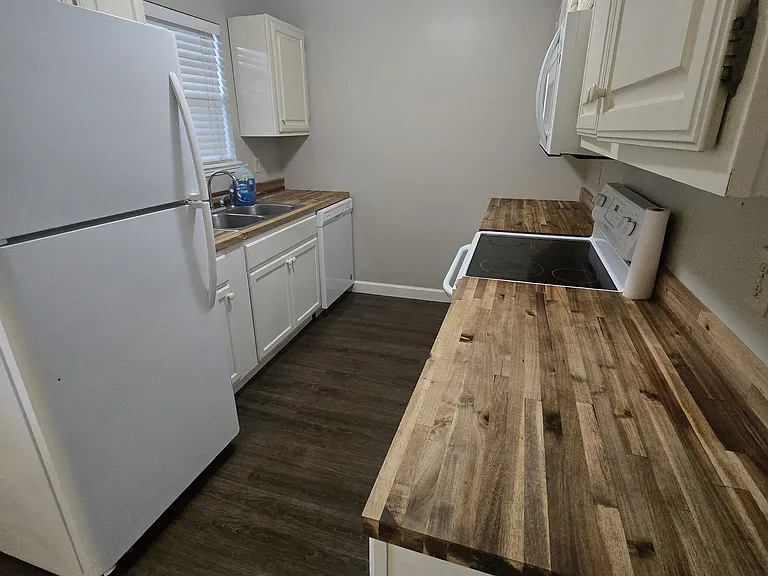 100 Winchester Dr #603 — Photo 5