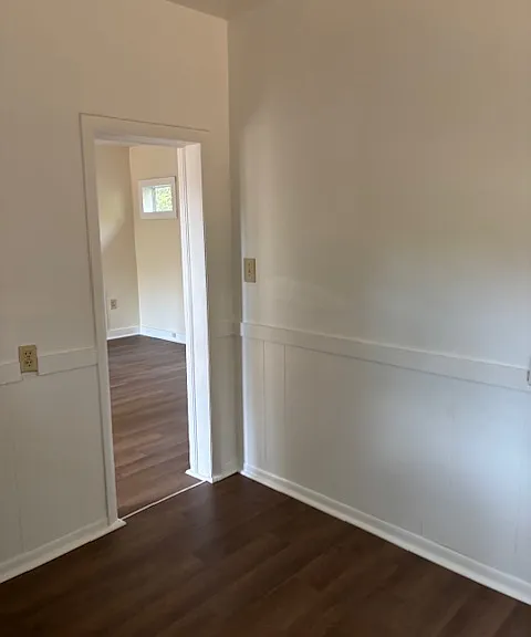 904 Lilly St #HALF — Photo 2