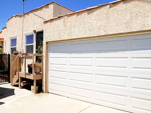 2 car garage