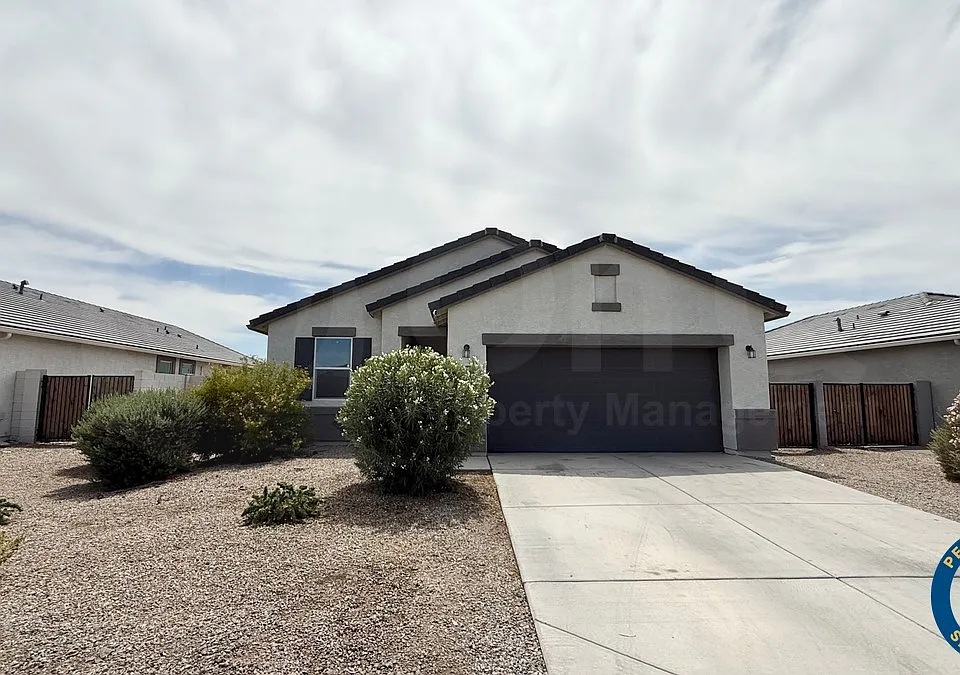 1549 E Fletcher Dr