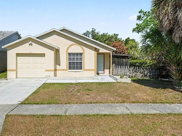 1301 Mohrlake Dr, Brandon, FL 33511