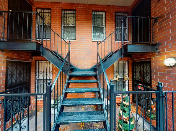 297 West 137th Street image 1 of 17