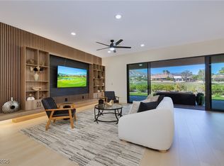 2725 Youngdale Dr, Las Vegas, NV 89134