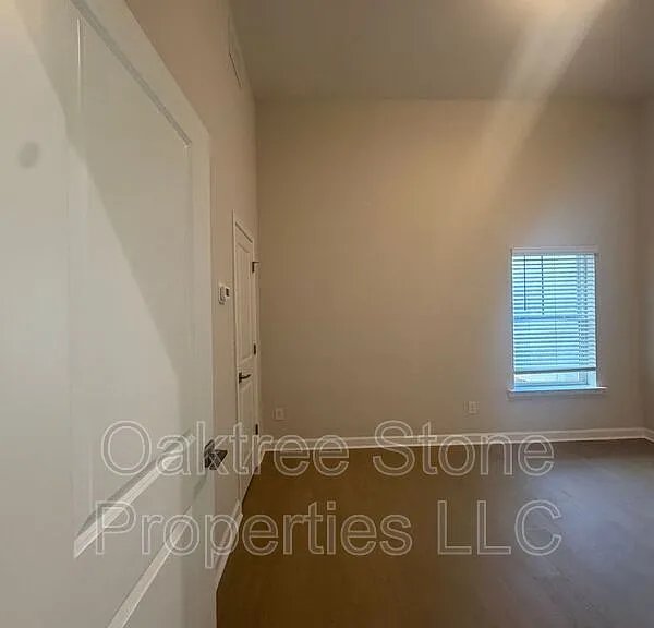 1971 Hollywood Rd NW — Photo 6
