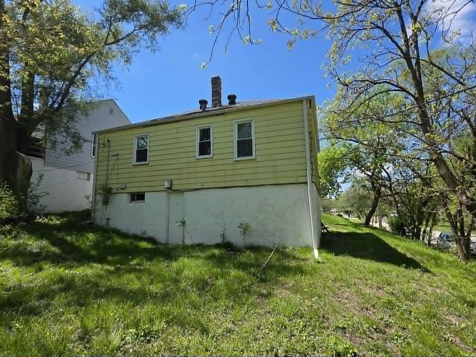 2nd image of 3959 N 40th St