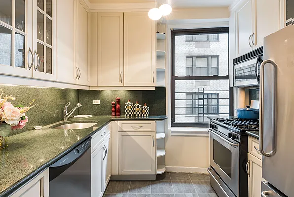 Sold by Brown Harris Stevens | media 11