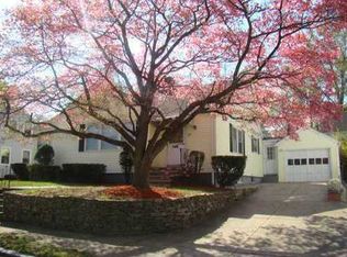 34 Royal Ave, Providence, RI 02904