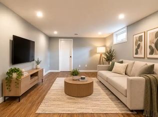 741 Maryland Ave #1A, Peterborough, ON K9J 4P5