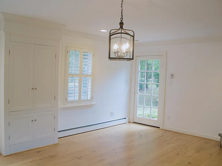 616 Walker Rd — Photo 9