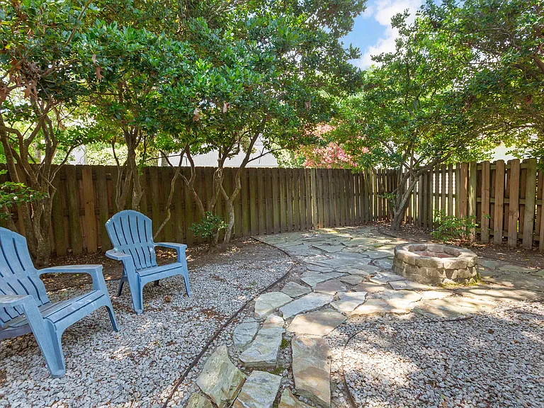 732 Lawton Harbor Dr — Photo 34