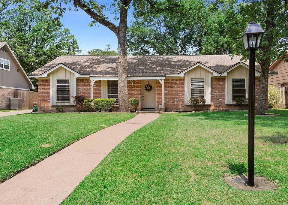 1st image of 13015 Shady Knoll Ln