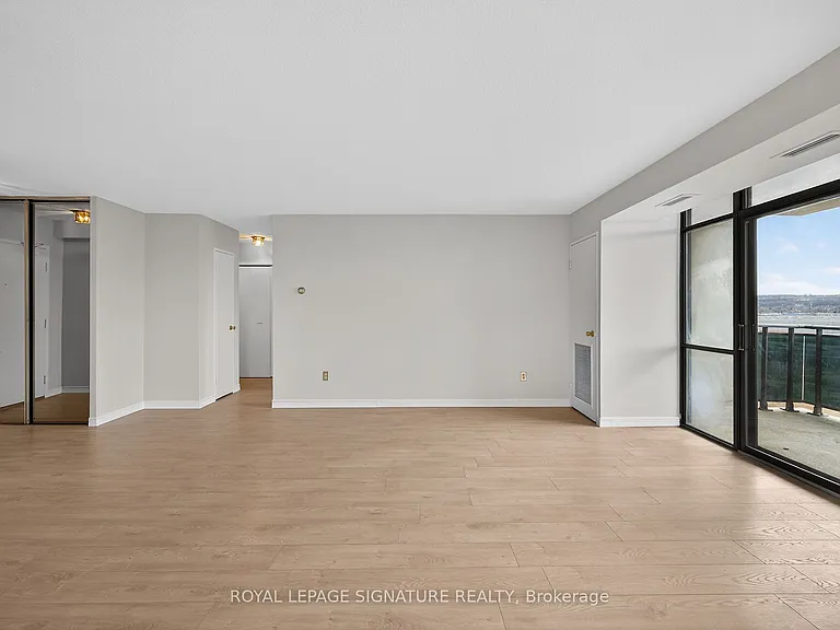 301 Frances Ave #907 — Photo 12