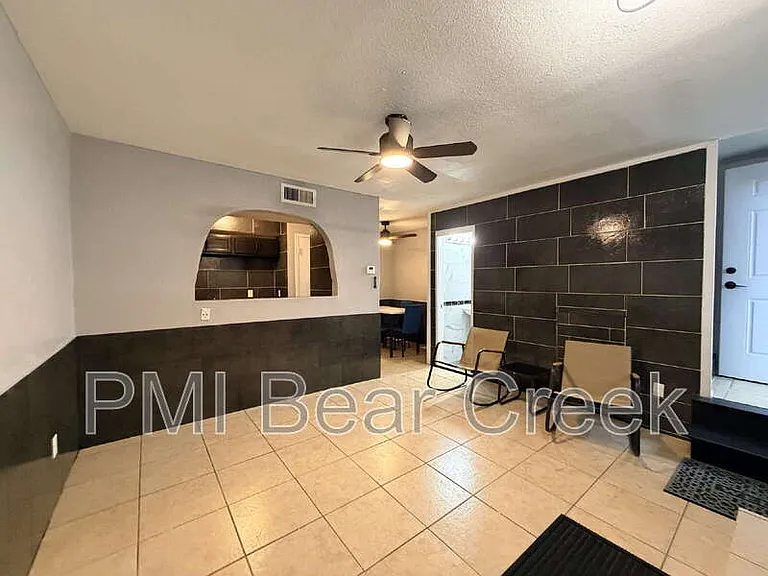 9550 Deering Dr #509 — Photo 2