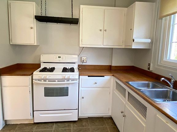 5th image of 3302 Coryell La