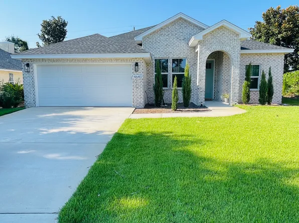 4640 Delwood Park Blvd, Panama City Beach, FL 32408