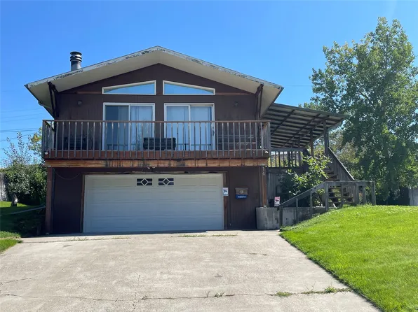 14 19th Ave S, Great Falls, MT 59405
