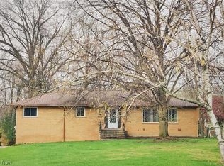 6473 Tanglewood Ln, Seven Hills, OH