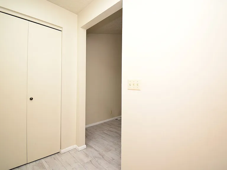 1885 E Jeremy Ct — Photo 7