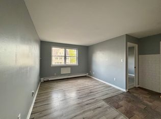 85 Union Ave APT B2, Bridgeport, CT 06607