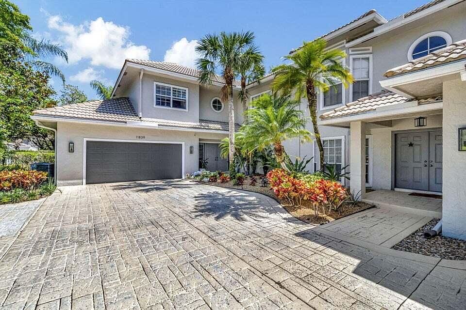 11839 Pebblewood Drive