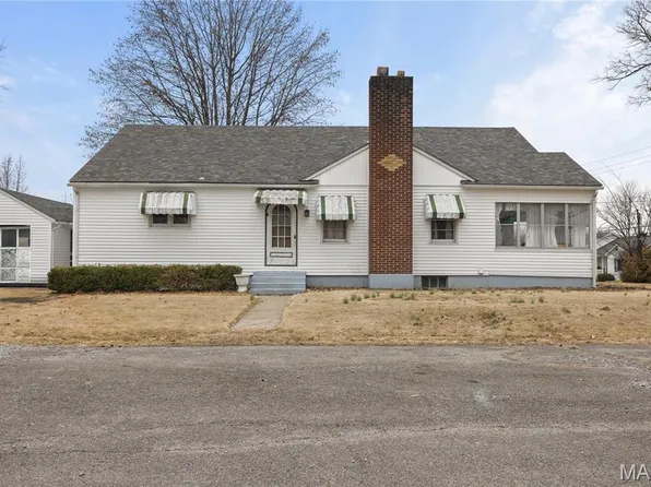 603 N Maple St, Steeleville, IL 62288