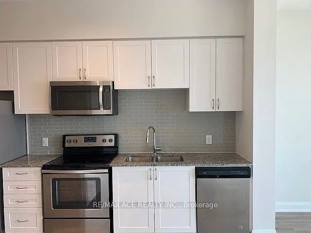 2800 Keele St #909 — Photo 7