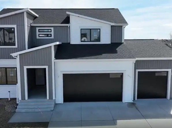 4806 Cornice Loop, Bismarck, ND 58503