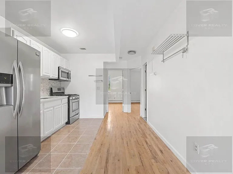 1069 Jefferson Ave #TOP — Photo 5