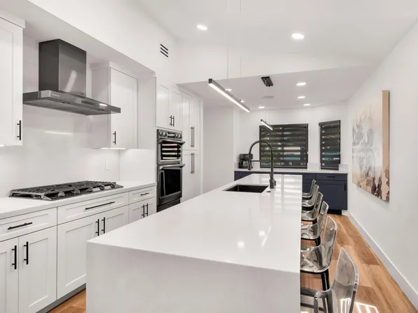 1094 Red Maple Dr, Chula Vista, CA 91910
