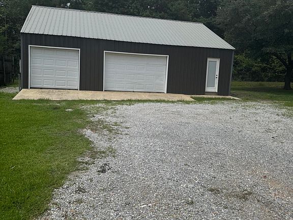 4th image of 18571 Riverline Dr W