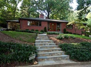 3040 N Oakland St, Arlington, VA 22207