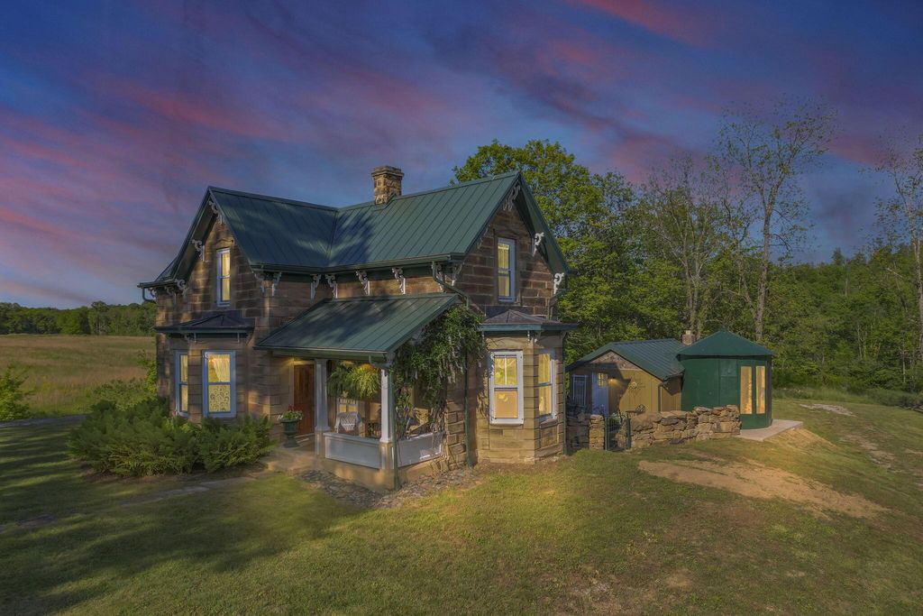 Real estate listing image