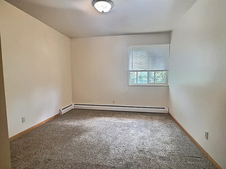 120 W Slifer St #5 — Photo 7