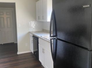 613 N Roosevelt Ave W, Sand Springs, OK 74063