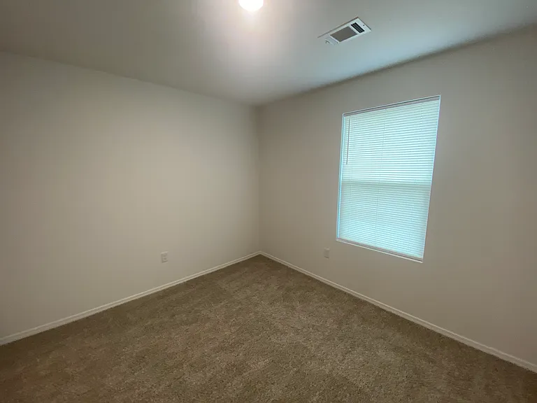 103 E Fredonia Ct — Photo 13