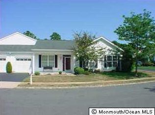 115 Silverlawns Dr, Lakewood, NJ 08701