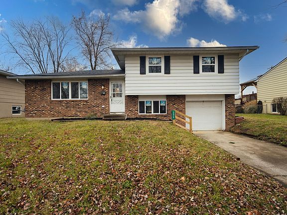 2nd image of 3570 W Carthage Ct