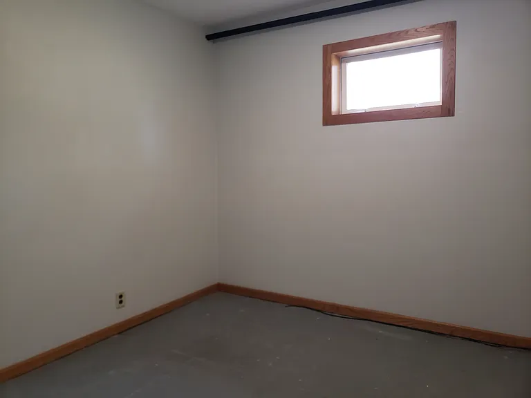 2267 S Syene Rd — Photo 21