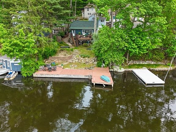 5th image of 70 S Shore Rd