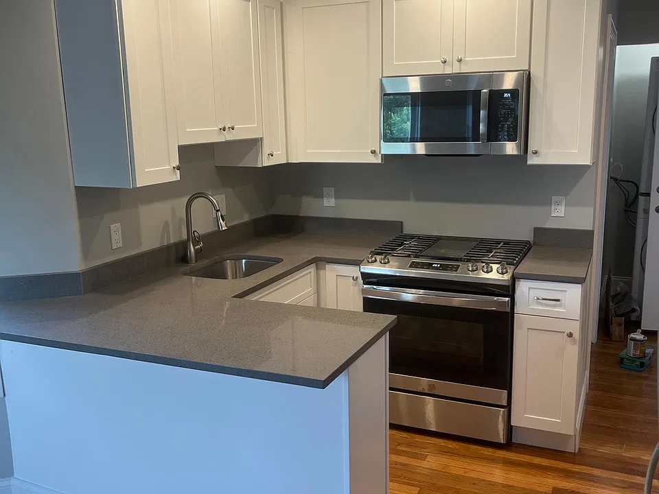 139-141 Elmwood Ave #3