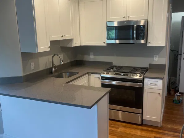 139-141 Elmwood Ave #3, Quincy, MA 02170