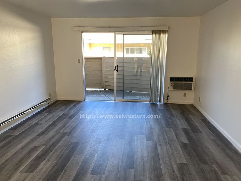 1st image of 435 Acalanes Dr #7