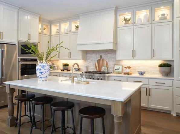 Homes Available Soon, Rolling Hills