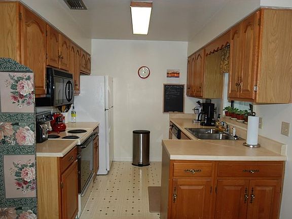 4th image of 12502 Orangewood Cir