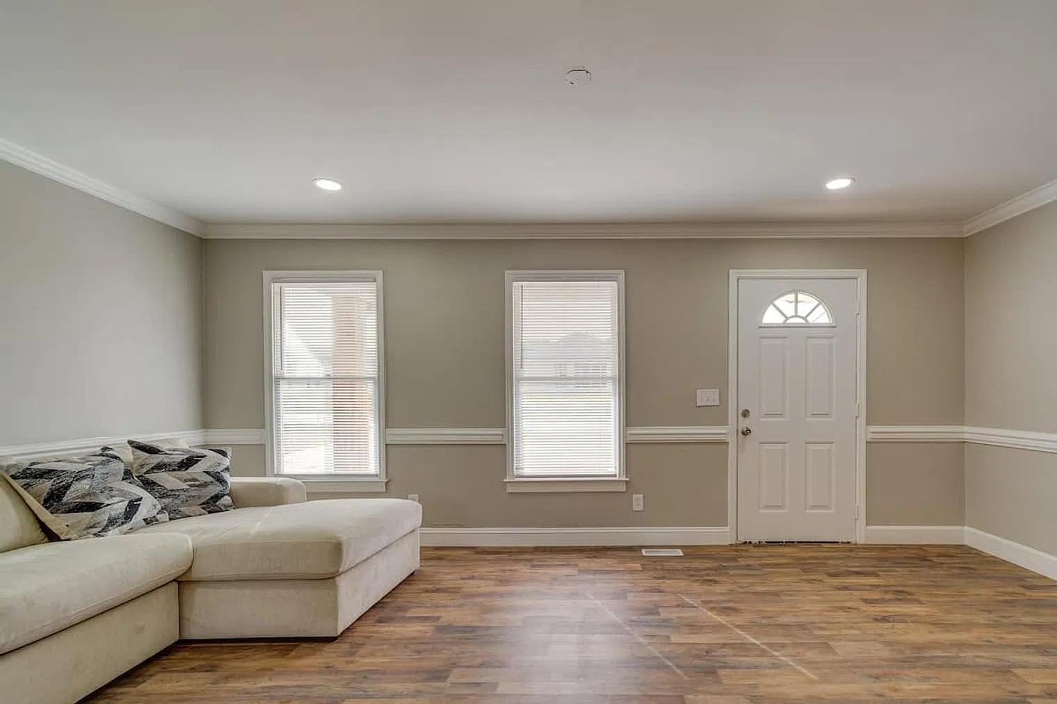 3 bed, 2.0 bath, $4,838 — Photo 1