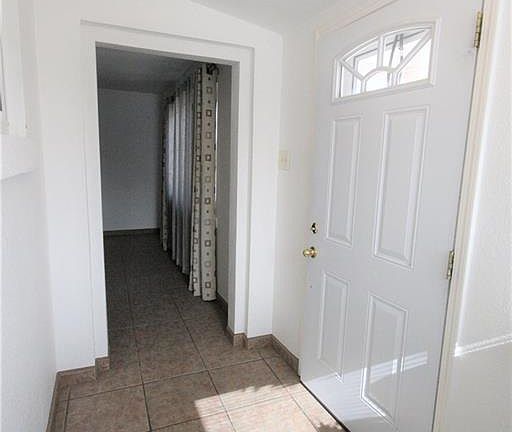 4th image of 1401 Prairie Dr