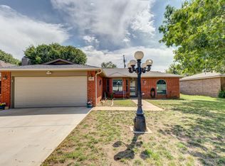 2303 90th St, Lubbock, TX 79423