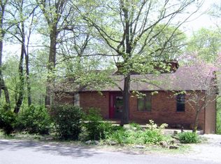 109 Maple Dr, Dorsey, IL 62021